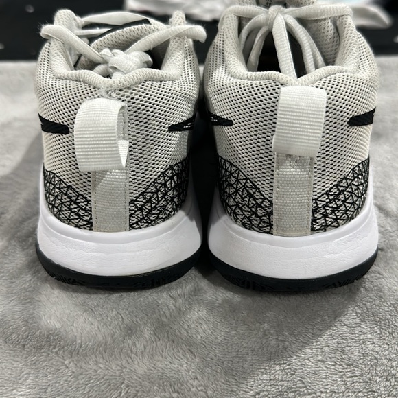 🐼🖤KOBE BRYANT EUC🖤🐼 - Picture 5 of 7